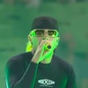 El cantante interpretó Luna.