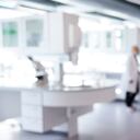 Foto de referencia sobre médicos a la distancia