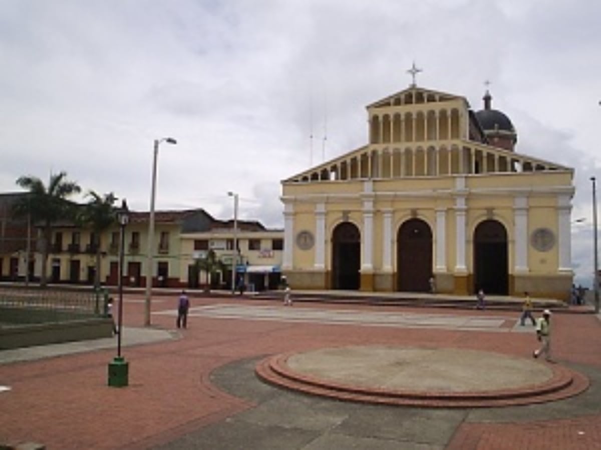 Parque de la Pola, Riosucio