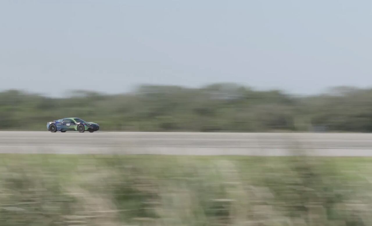 El Maserati MC20 logró un nuevo récord de velocidad en conducción autónoma.