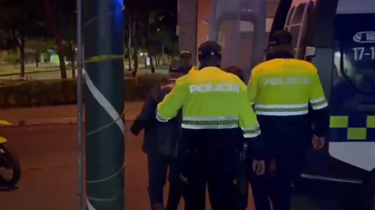 Los abuelos fueron detenidos al interior de una panadería.