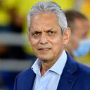 BARRANQUILLA, COLOMBIA - MARCH 24: Reinaldo Rueda coach of Colombia looks on during a match between Colombia and Bolivia as part of FIFA World Cup Qatar 2022 Qualifier on March 24, 2022 in Barranquilla, Colombia. (Photo by Gabriel Aponte/Getty Images)