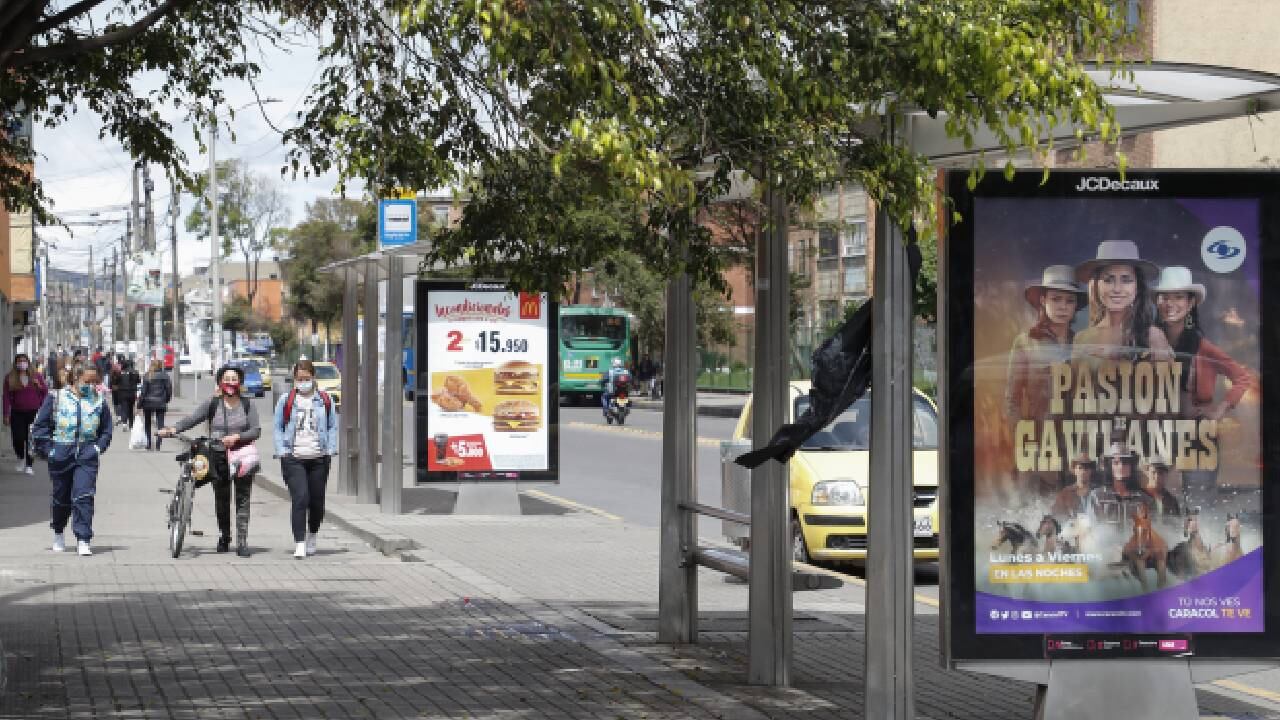 Murales, vallas, pendones y pasacalles que se instalen en Bogotá deben cumplir con normatividad ambiental
