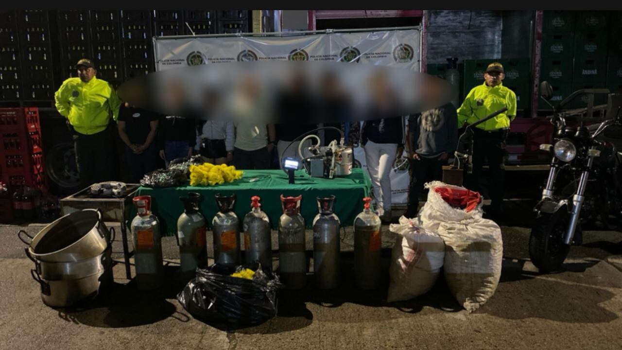 Operativos de la Policía contra el licor adulterado.
