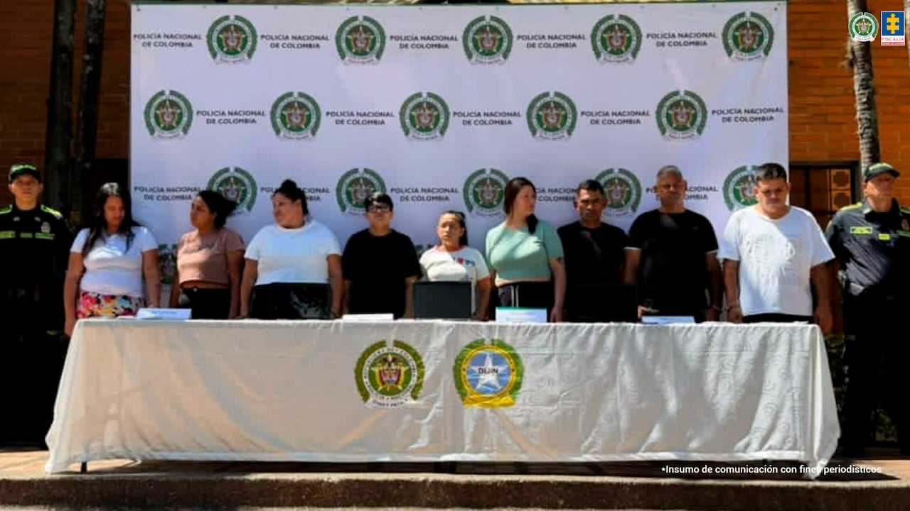 Envían a prisión a nueve presuntos integrantes de la banda Los Pirañas, dedicada al robo de celulares en el Metro de Medellín.