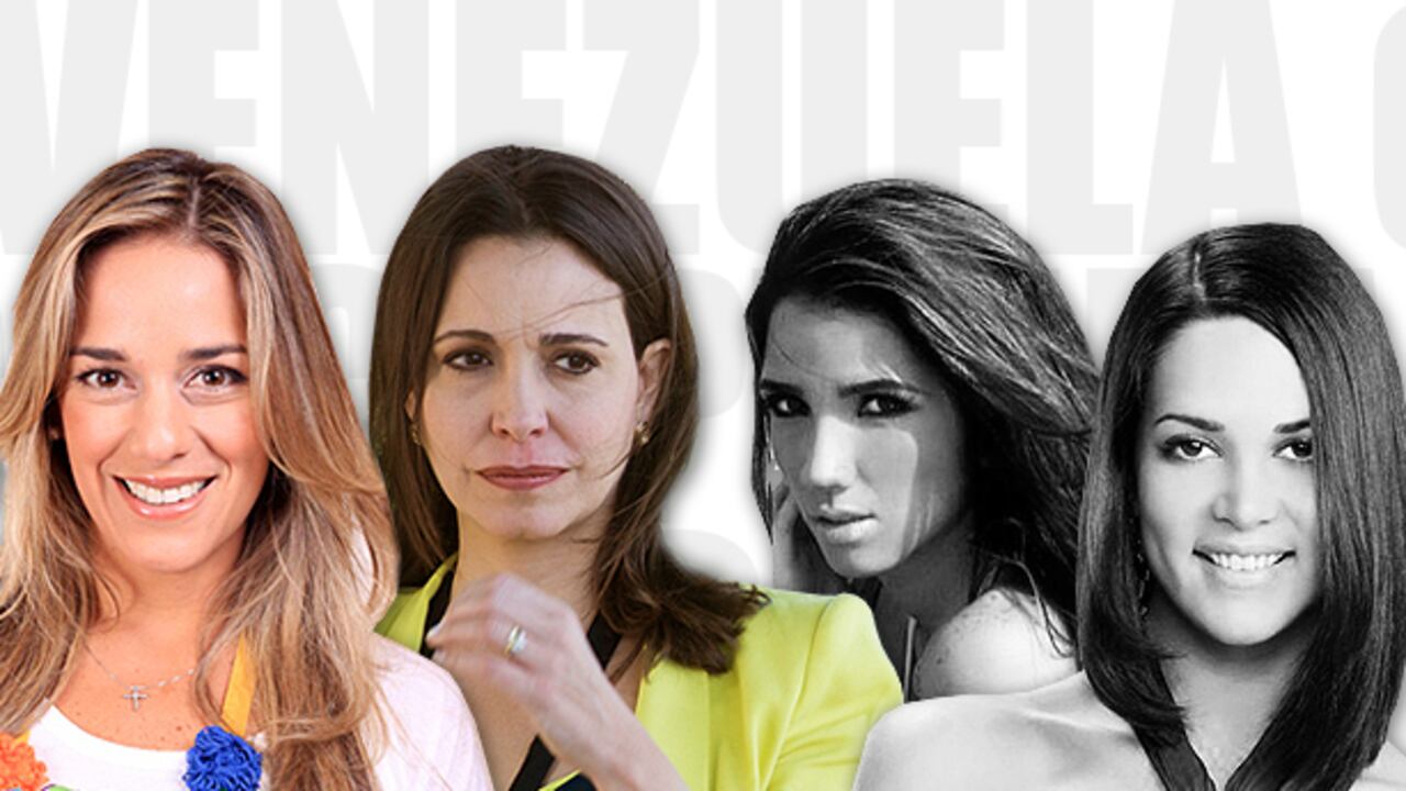 De izquierda a derecha: Lilian Tintori, María Corina Machado, Génesis Carmona y Mónica Spear.