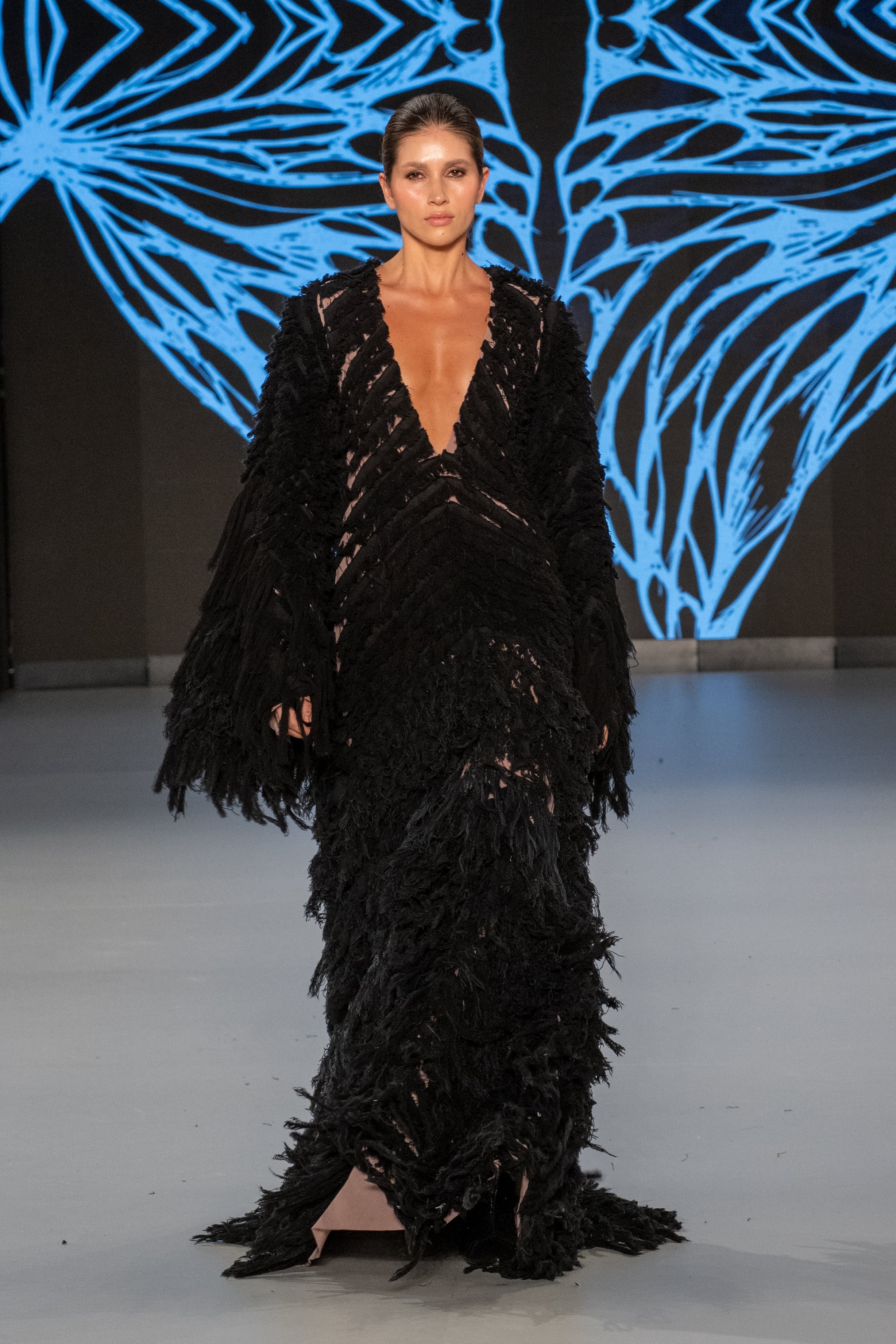 Carolina Ronderos llevó a Colombiamoda 2026 Crisálida, una colección que convirtió la moda en un homenaje a la vida junto a la Fundación Alma Rosa.