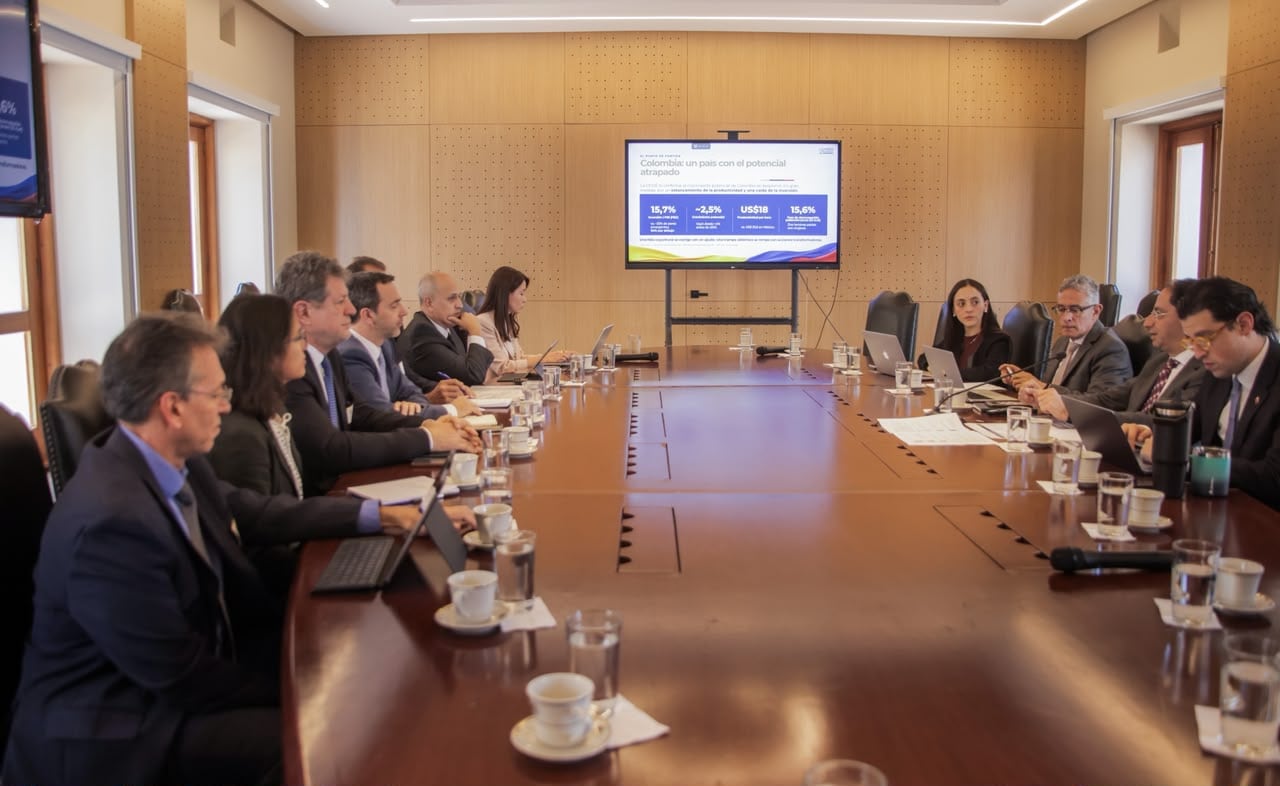 Reunión BID y gobierno colombiano
