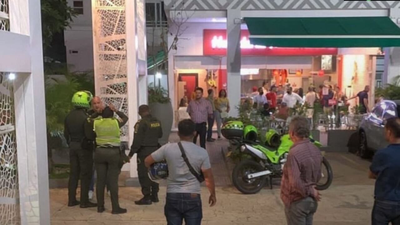 Policía llegó al lugar e investiga lo sucedido.