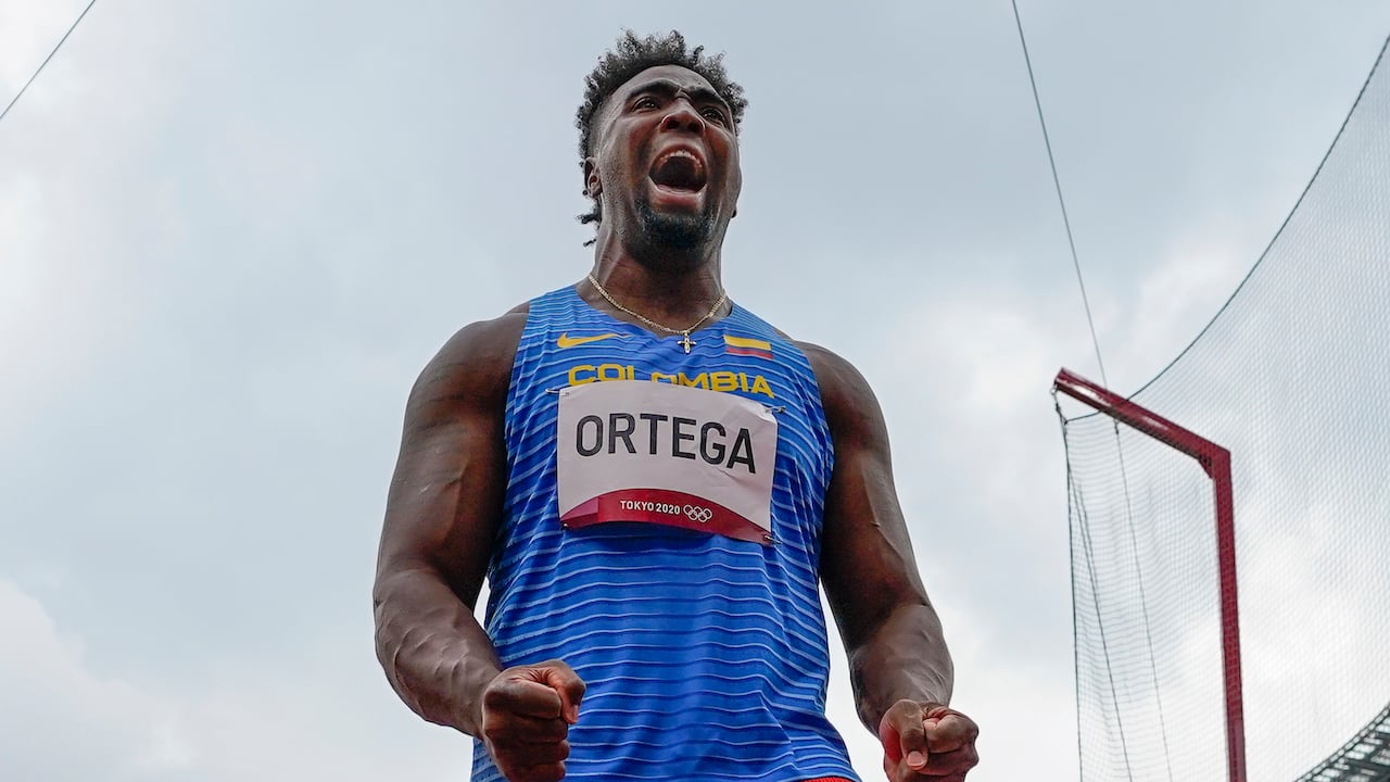 Mauricio Ortega, of Colombia, reacts after his throw in his heat of the men's discus at the 2020 Summer Olympics, Friday, July 30, 2021, in Tokyo. (AP Photo/David J. Phillip)