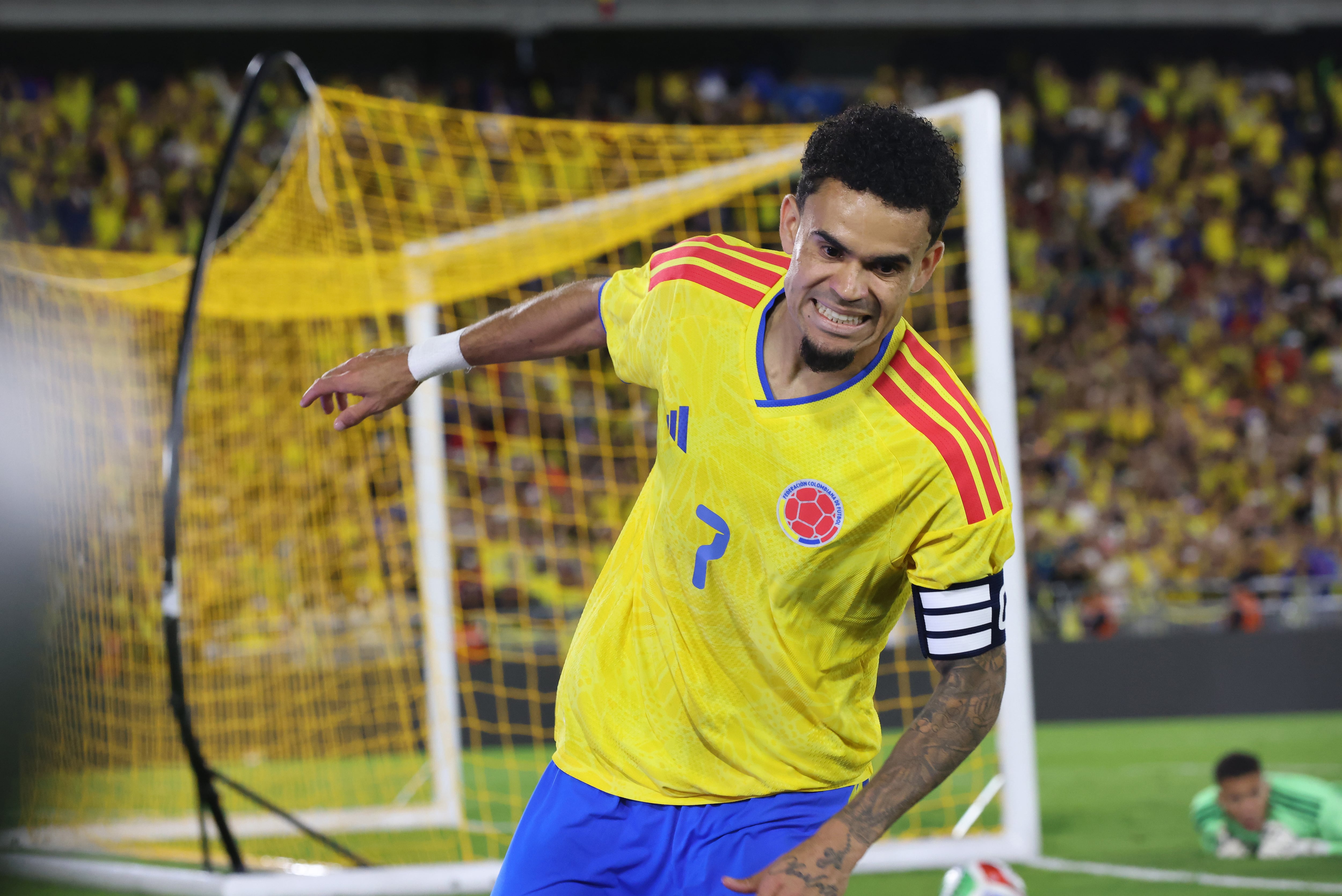 Luis Díaz jugada