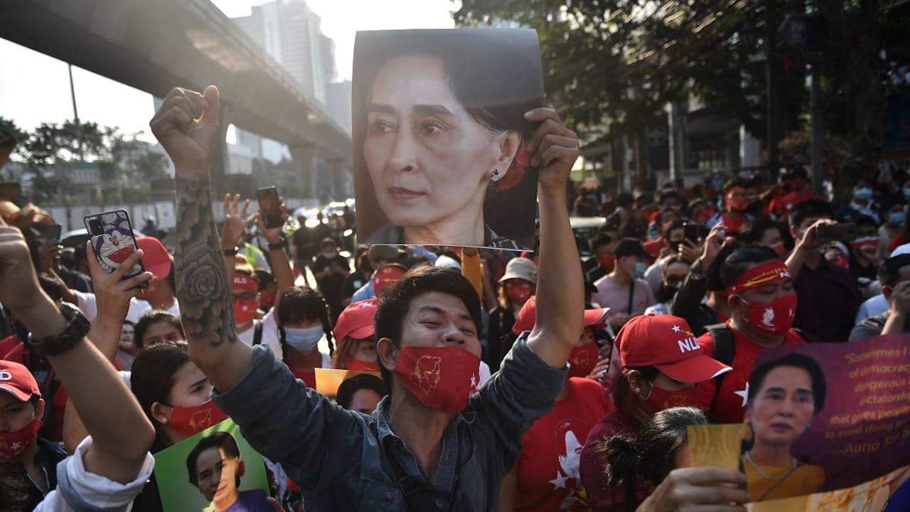 Ejército de Birmania da golpe de Estado al gobierno de Aung San Suu Kyi