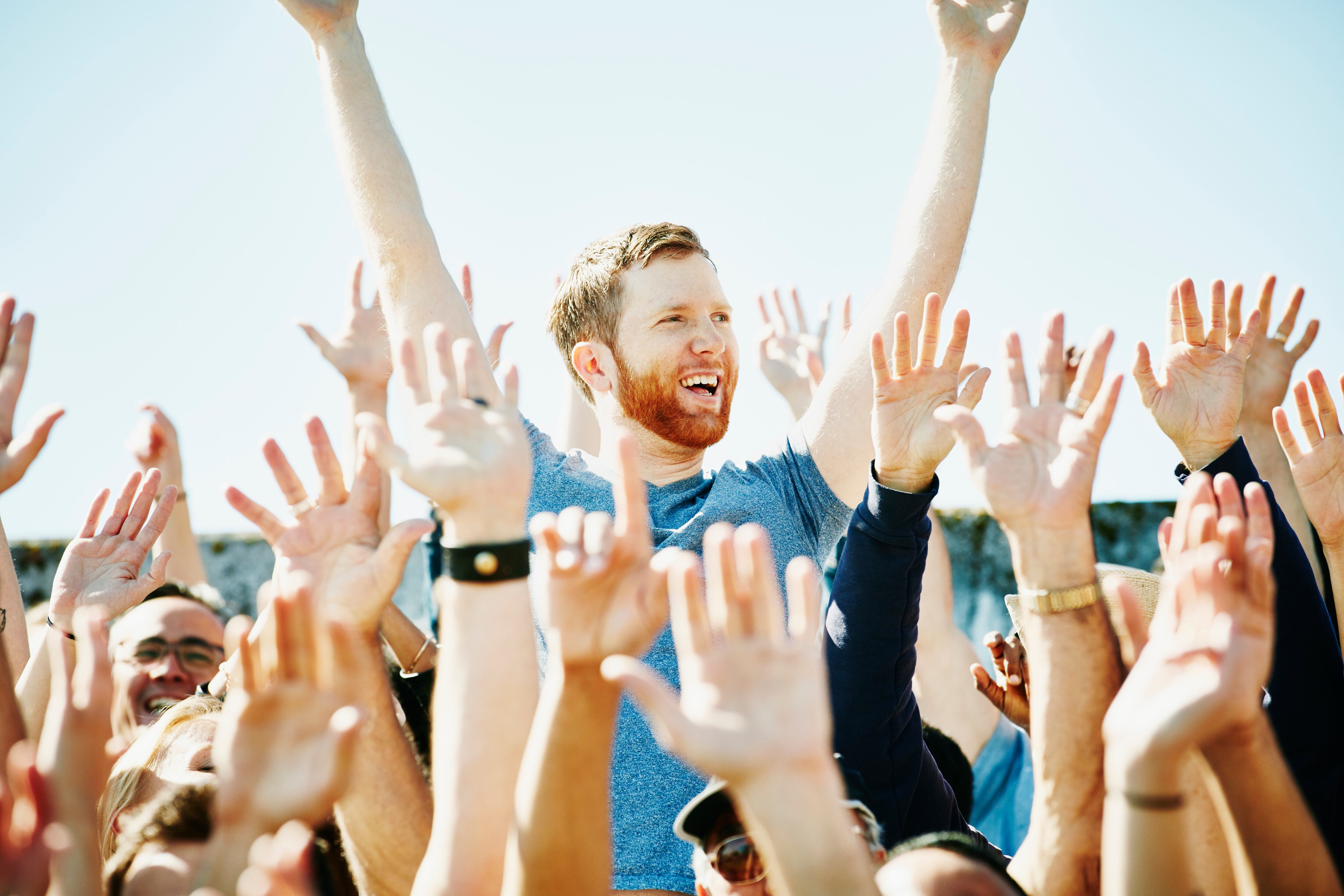Cada una encapsula una lección valiosa, recordándonos que el viaje hacia el logro personal está marcado por la actitud, la pasión y la perseverancia.
