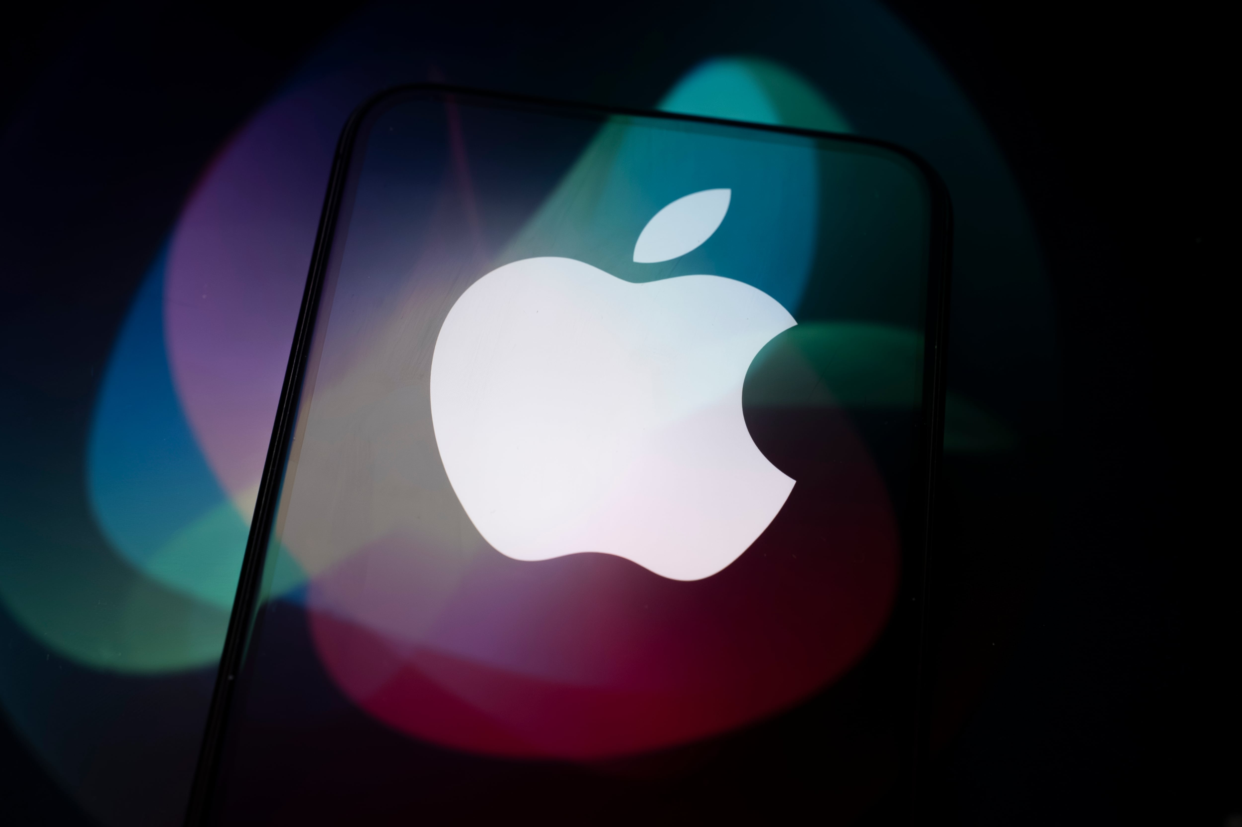 Apple presentará nuevas funciones de Siri en febrero.