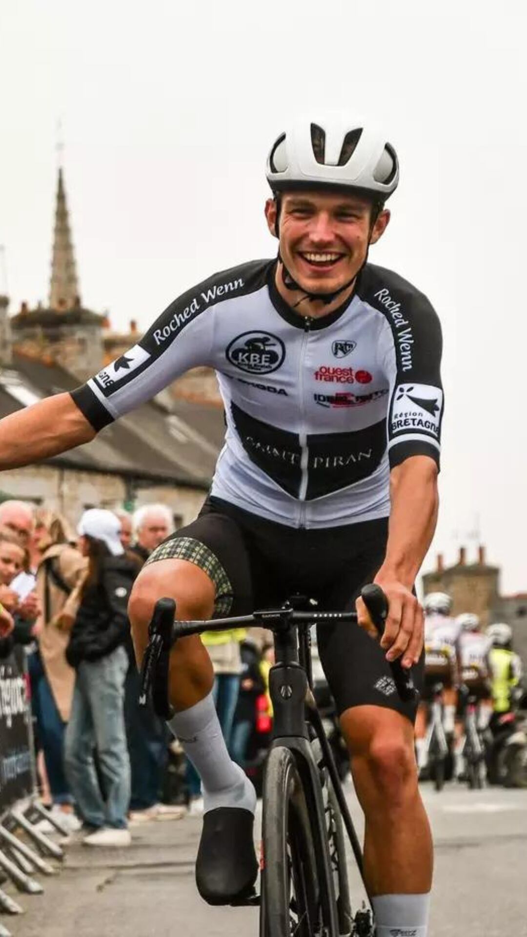 El ciclista Jack Rootkin-Gray será compañero de tres colombianos en el EF Education-EasyPost.