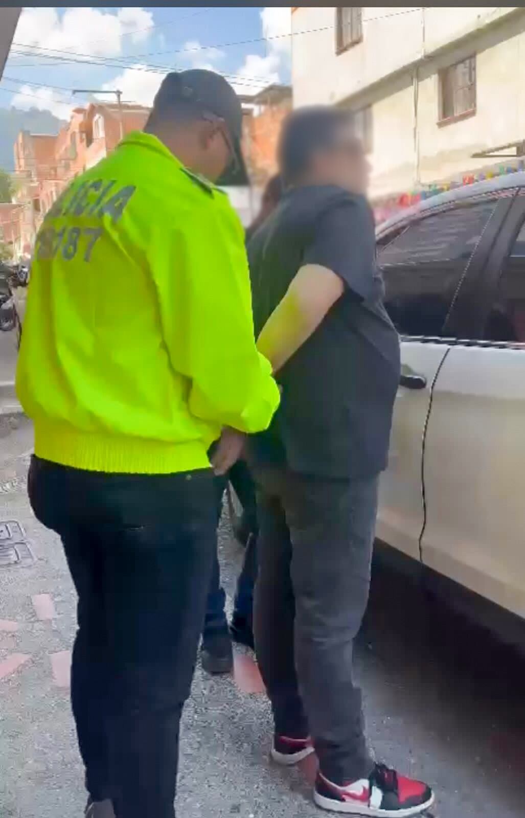 Momento de la captura de alias Mateo, presunto cabecilla de El Mesa.