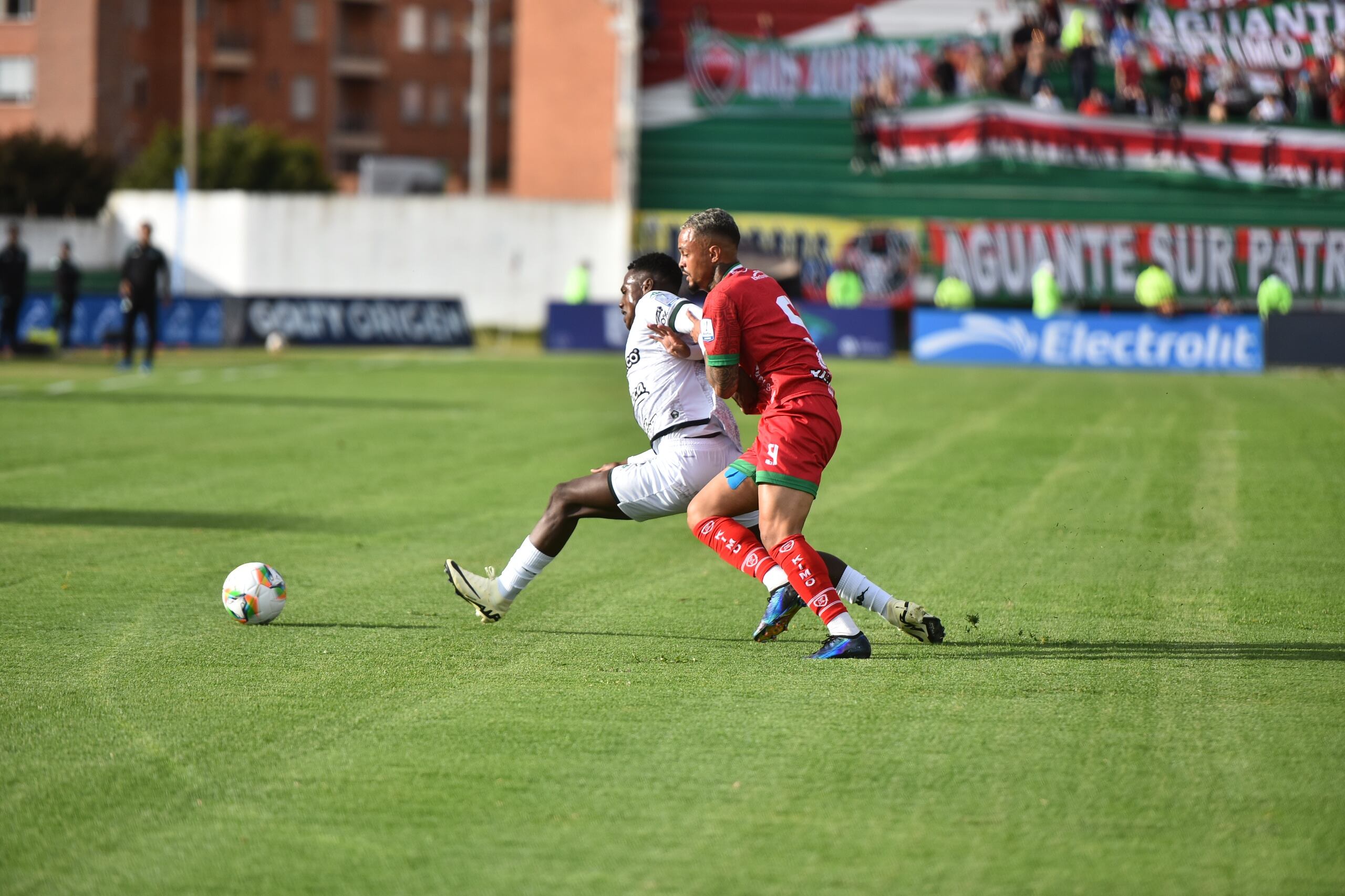 Patriotas y Deportivo Cali se enfrentaron en el estadio La Independencia de Tunja, en un juego correspondiente a la fecha 12 de la Liga BetPlay 2024-II.