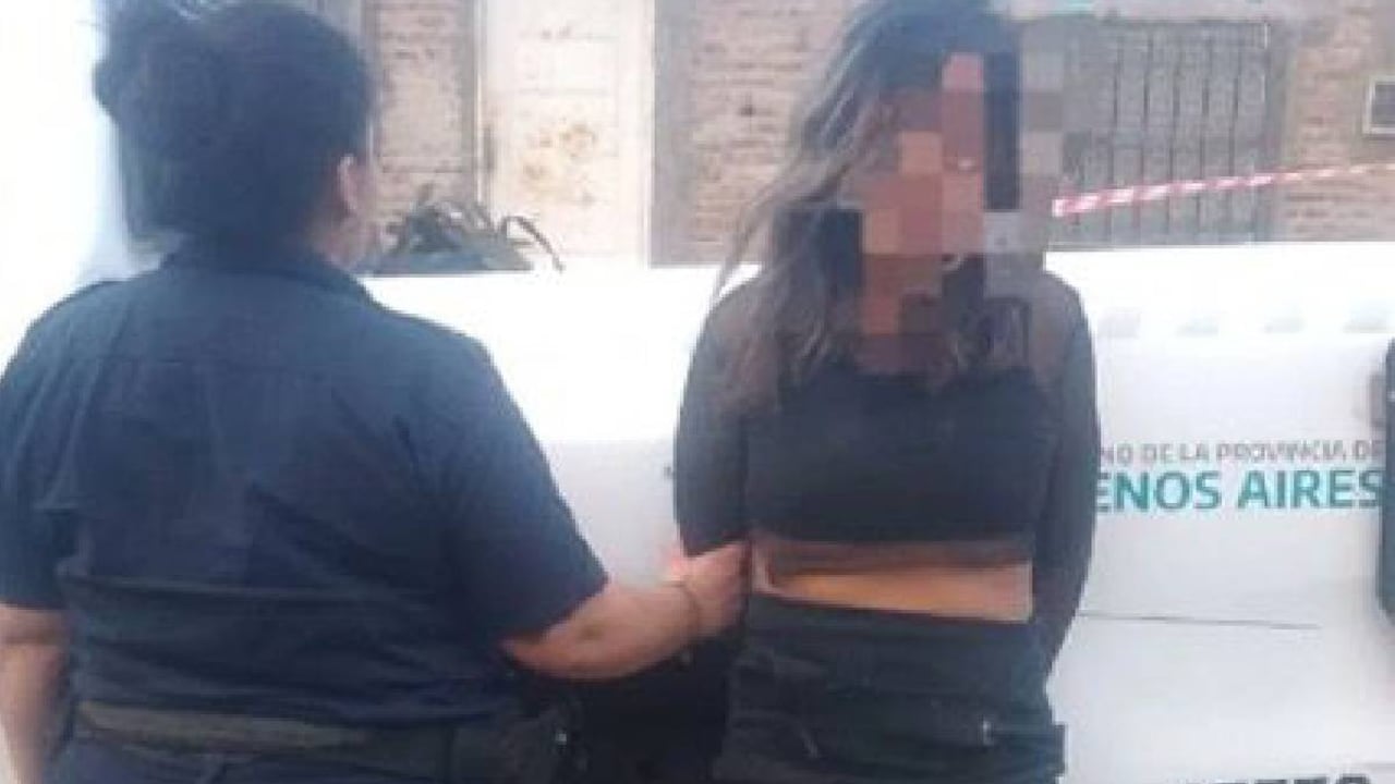 La mujer fue detenida por la policía