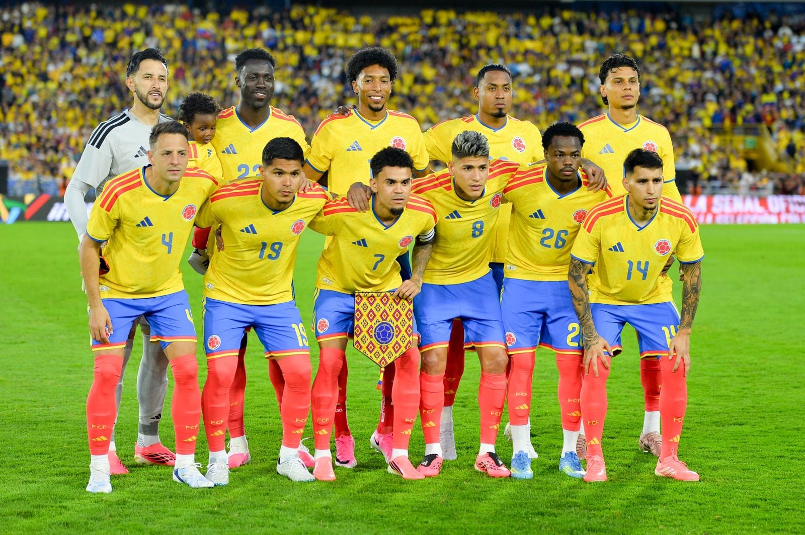 La Selección Colombia enfrenta a La Selección de Costa Rica, por encuentro amistoso de despedida previo al Mundial 2026, en el Estadio Nemesio Camacho El Campín.