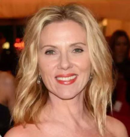 Al parecer, a Scarlett le luciría la vejez.