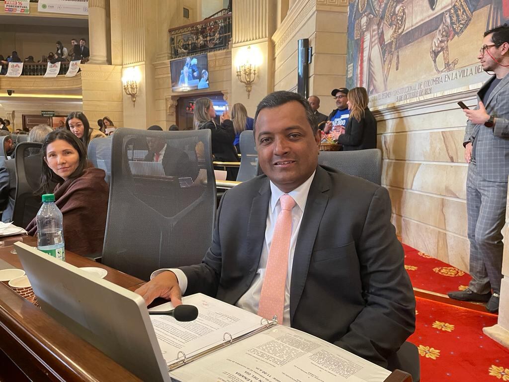 El congresista del Partido de la U afirmó que la bancada nunca ha cambiado de posición sobre el proyecto.