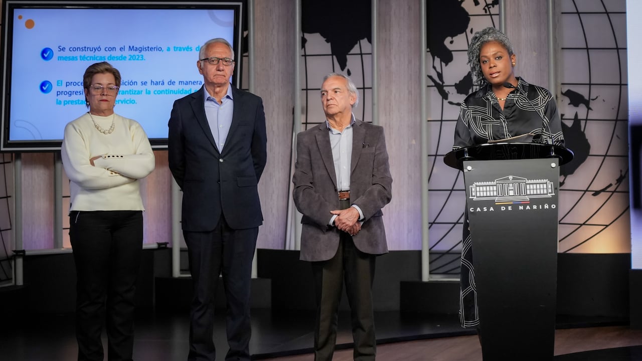 Gloria Inés Ramírez, Guillermo Alfonso Jaramillo, Ricardo Bonilla y Aurora Vergara.