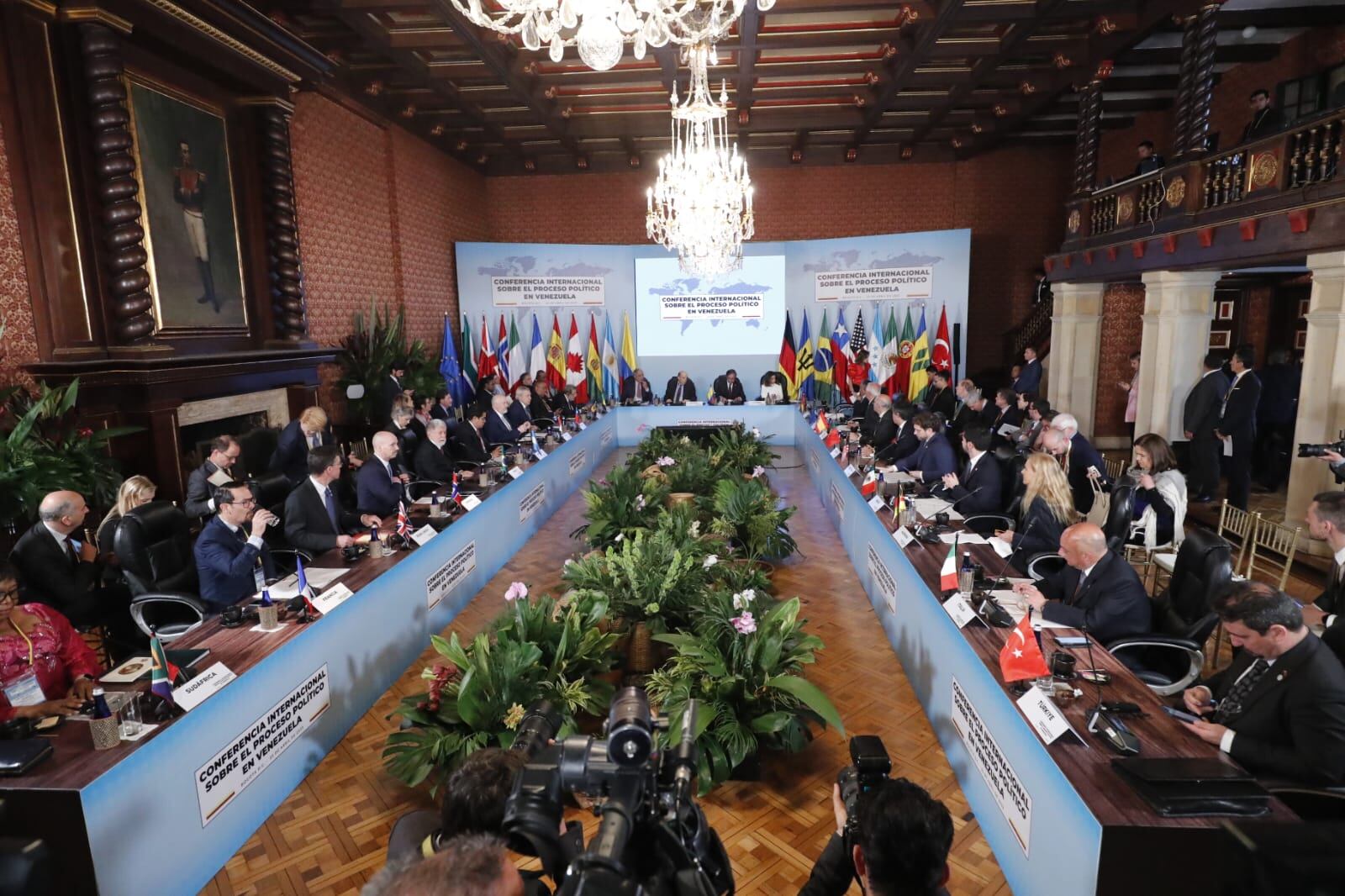 Cumbre sobre Venezuela en Cancillería.
