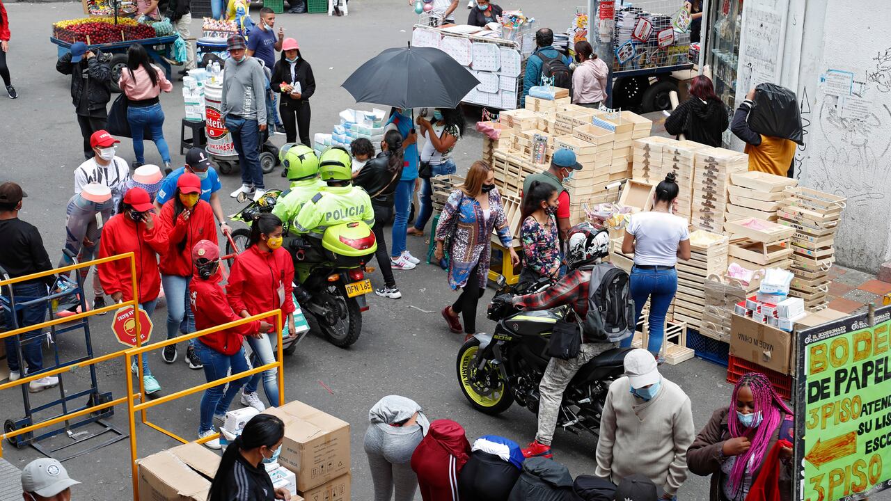 Aglomeraciones en San Victorino
Bogota enero 28 del 2021
Foto Guillermo Torres Reina / Semana