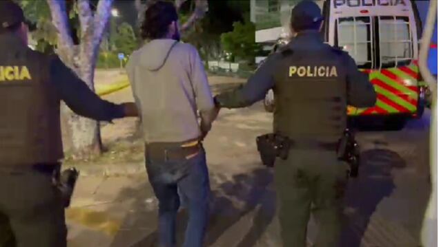 Un amigo de la víctima denunció el crimen.