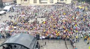 La Plaza de Bolívar aún no se llena.