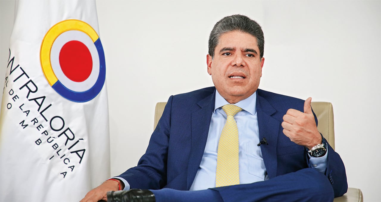 El contralor Carlos Hernán Rodríguez advirtió el grave riesgo para la seguridad nacional por la deficiente ejecución de los recursos.