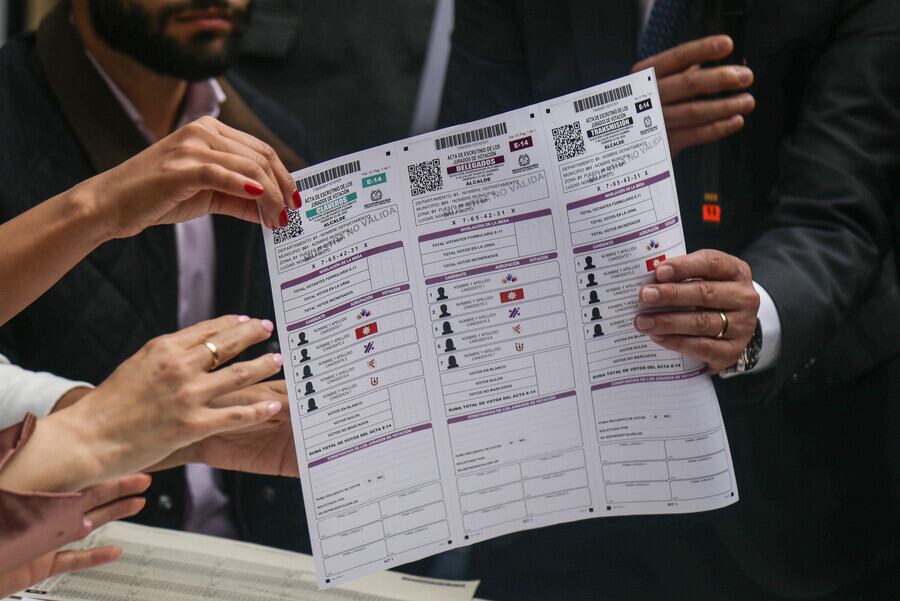 Informe de Colprensa sobre Colombia y el panorama oscuro para los comicios (elecciones) del 2026.