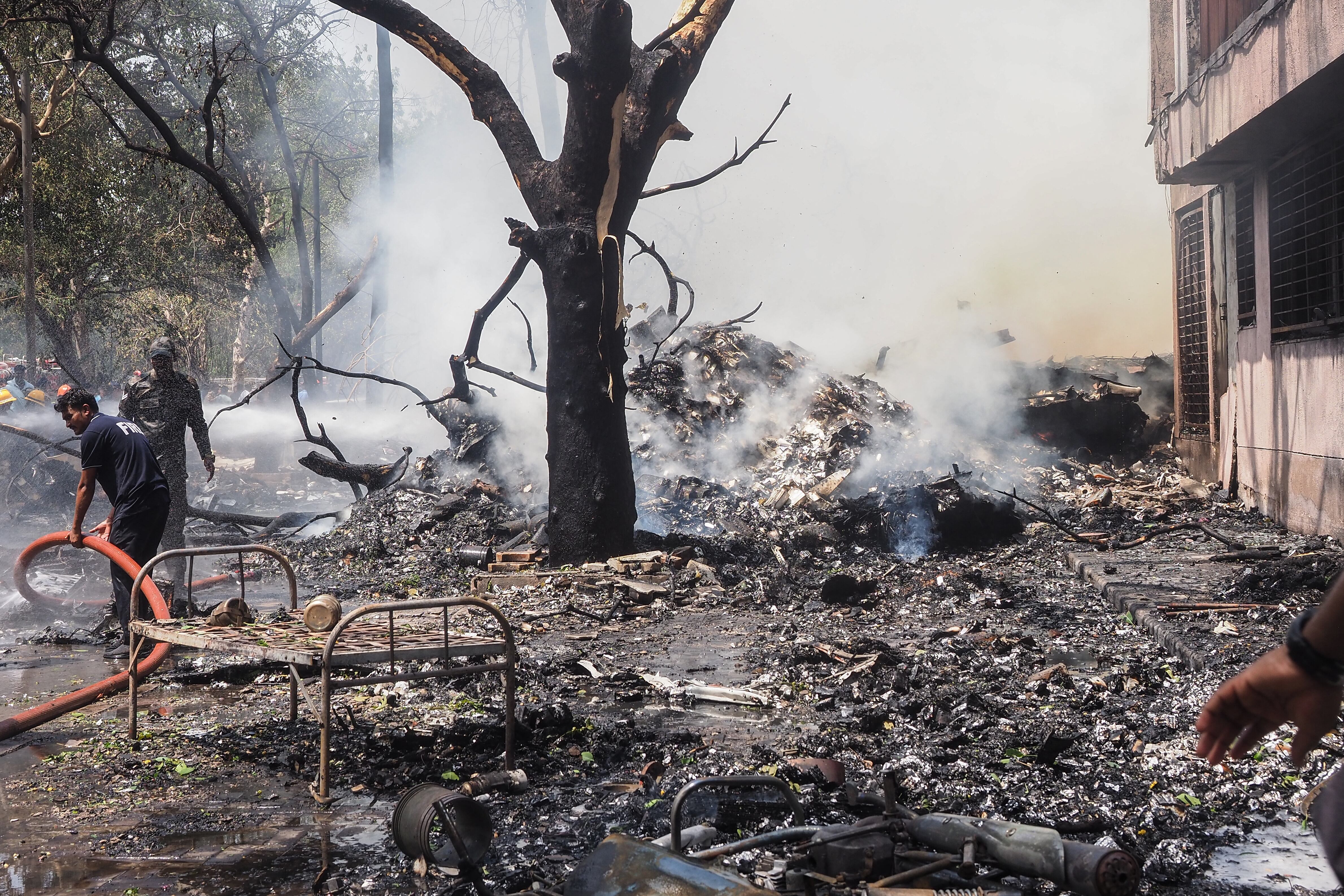 242 personas, la mayoría de nacionalidad india, viajaban a bordo del avión.