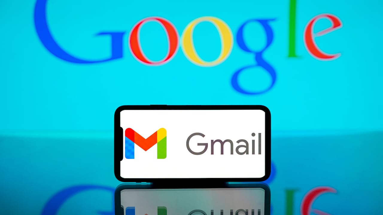 El uso indebido del correo corporativo puede tener consecuencias graves.