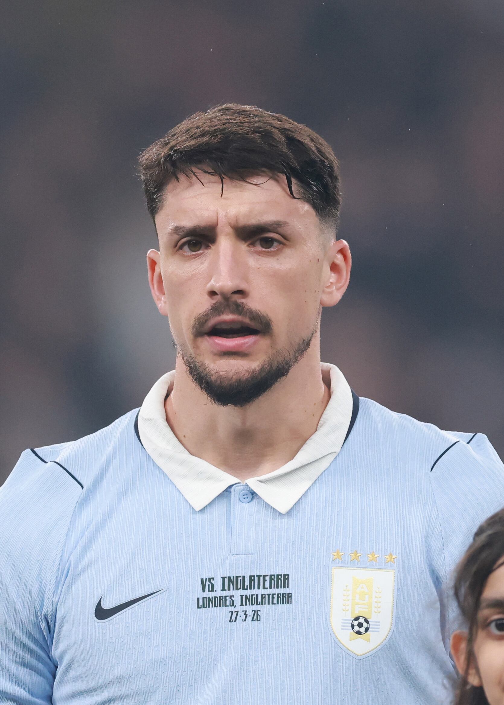 Joaquín Piquerez se lesionó en el amistoso de Inglaterra vs. Uruguay jugado en Wembley