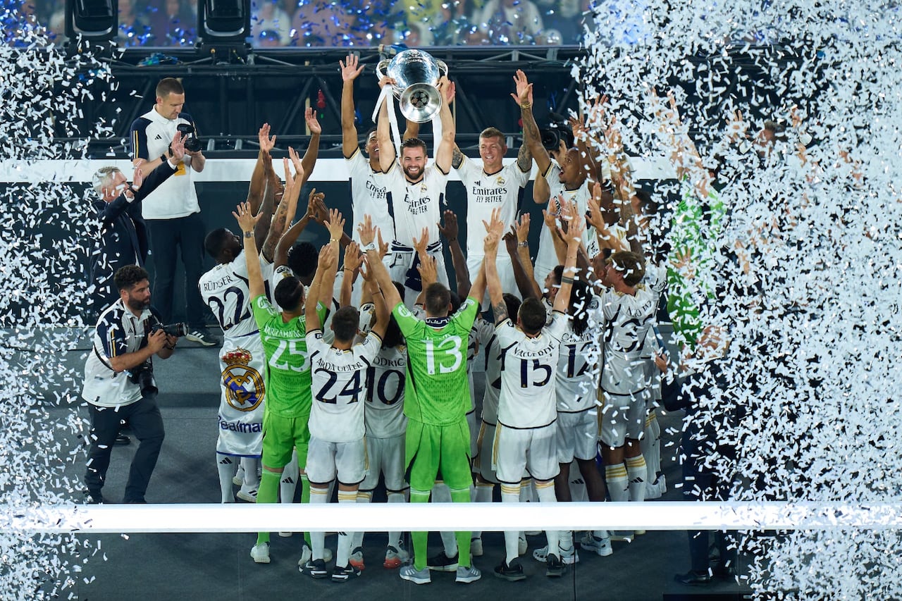Impresionante celebración del Real Madrid en el Santiago Bernabéu luego de conquistar la Champions League