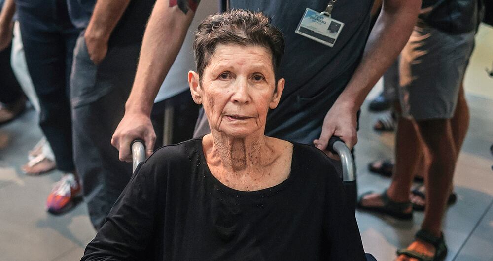 Yocheved Lifschitz, una mujer de 85 años liberada después del cautiverio, narró cómo funcionan los sistemas de túneles del grupo Hamás.