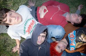 Todos y cada uno de los cuatro elementos que conforman el grupo resultan tan esenciales a la hora de conformar el sonido de Carolina Durante como su singular personalidad.