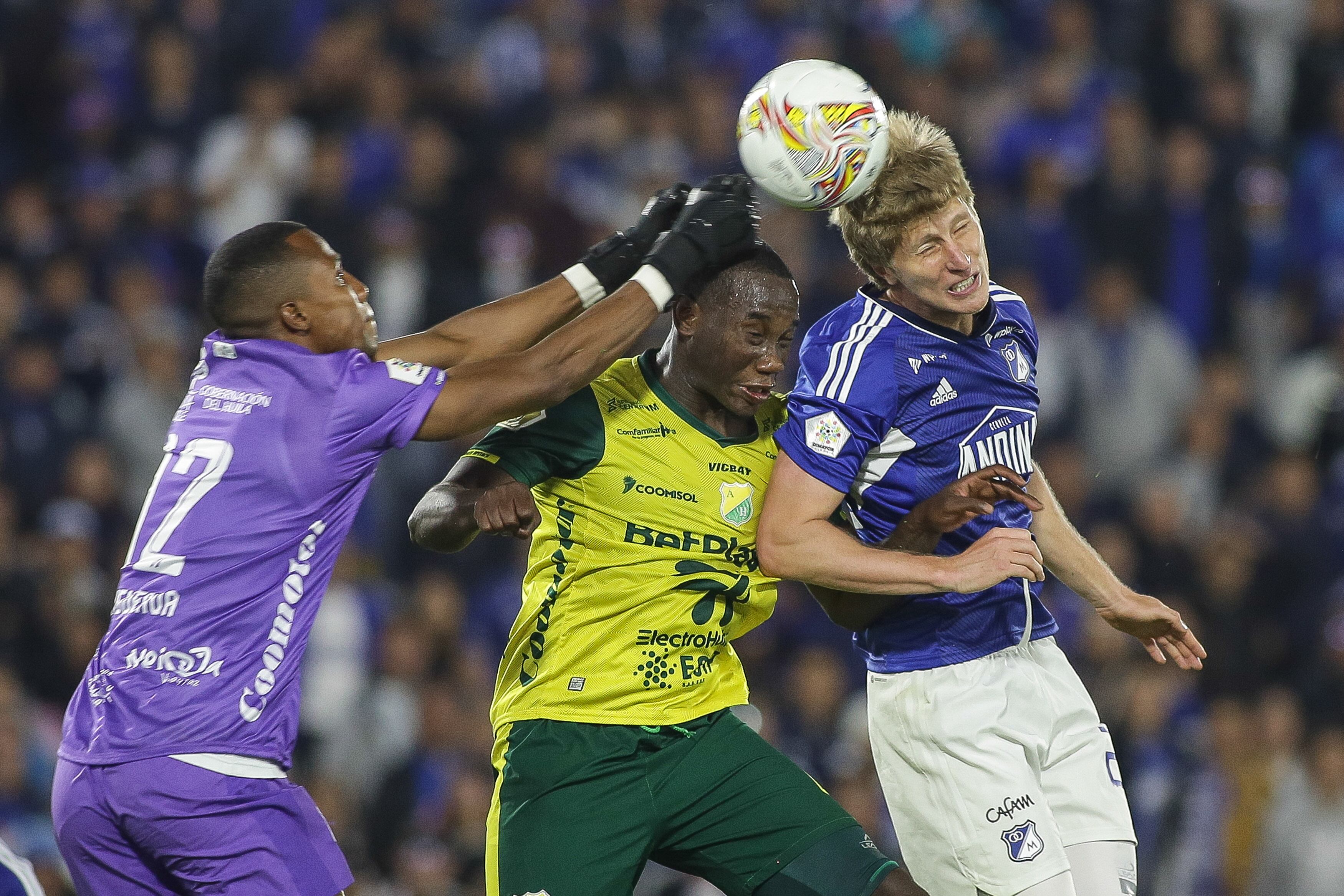 BOGOTÁ. Septiembre 21 de 2023. Millonarios enfrenta al Atlético Huila, por la fecha 13 de la Liga Betplay, en el estadio El Campin. (Colprensa - John Paz)