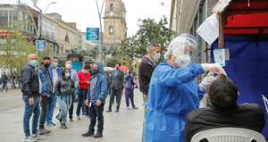 Colombia, al no tener restricciones a su movilidad, es uno de los países que lidera la recuperación económica en América Latina, según Oxford Economics. Su debilidad, sin embargo, está en el paso lento de las dosis de refuerzo.