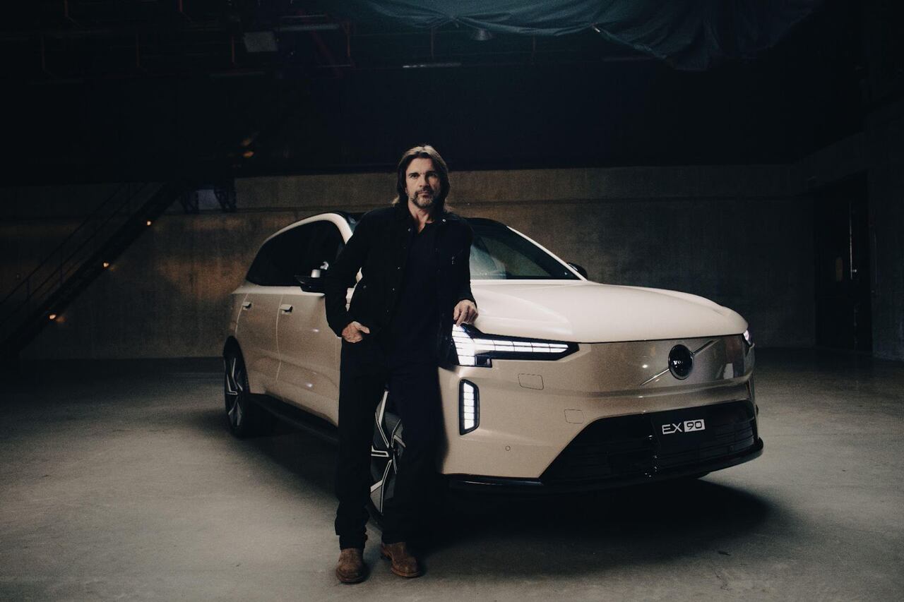 El artista colombiano participó en la primera campaña de la compañía, al impulsar el Volvo EX90, nuevo SUV 100 % eléctrico de la marca.
