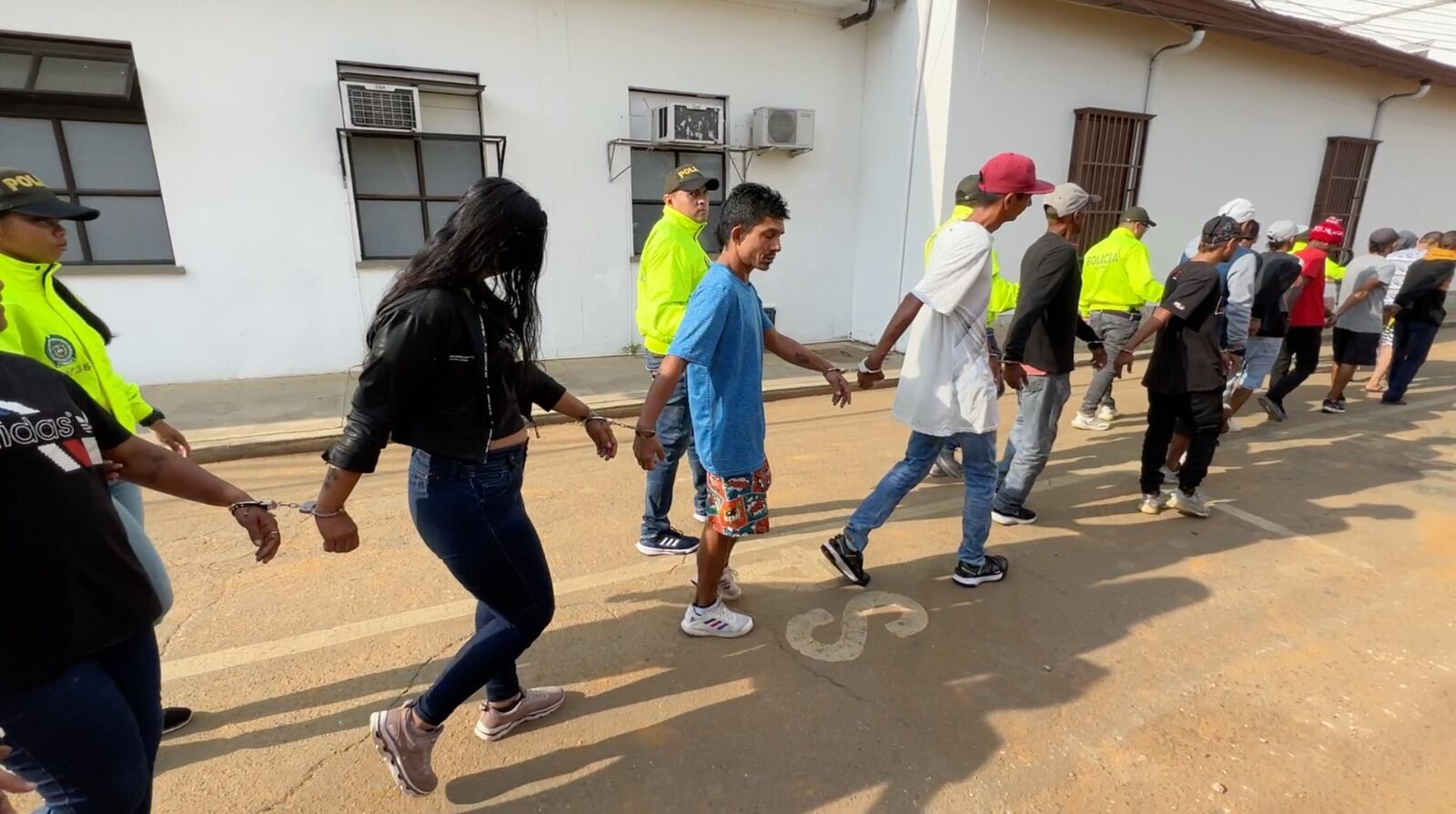 Estos sujetos delinquían en el Parque Centenario.