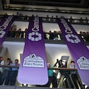 People wait for the declaration of results at the Camden Council count centre in London early on July 5, 2024 after polls closed in Britain's general election. Britain's main opposition Labour party looks set for a landslide election win, exit polls indicated, with Keir Starmer replacing Rishi Sunak as prime minister, ending 14 years of Conservative rule. (Photo by JUSTIN TALLIS / AFP)