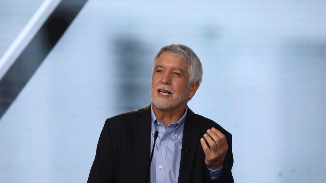 Enrique Peñalosa Londoño
Candidatos Presidenciales Independientes 2022
El Debate Semana