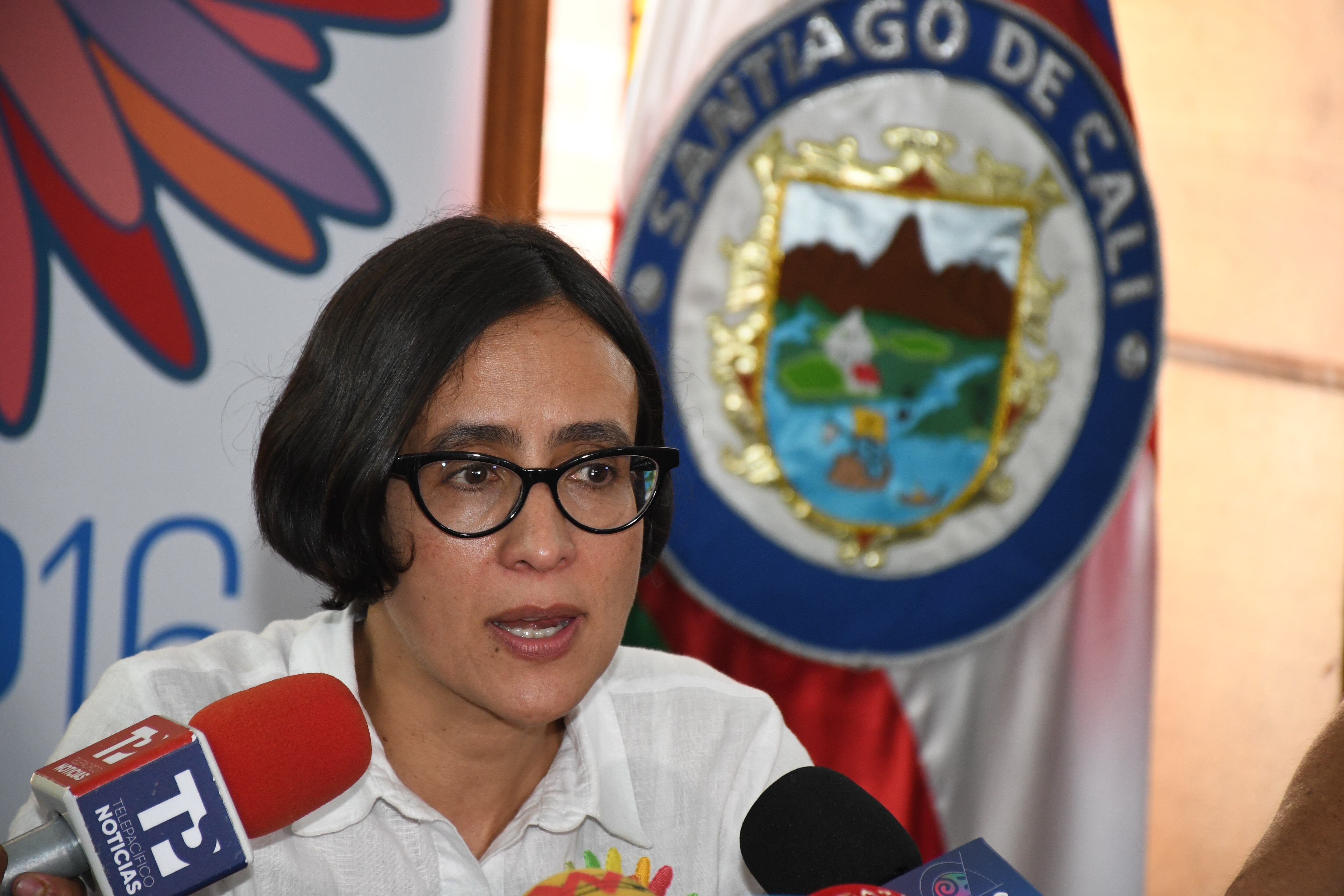 Cali: Rueda de prensa y mesa de dialogo de la Ministra de medio ambiente tema COP16. foto José L Guzmán. EL País
