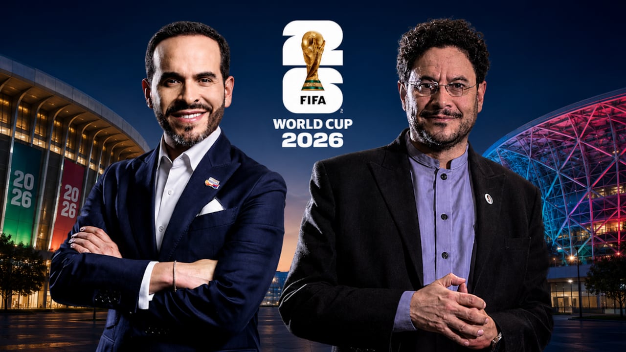 Abelardo de la Espriella e Iván Cepeda, candidatos presidenciales. Atrás, imágenes del Mundial United 2026
