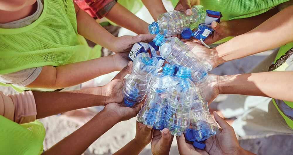 Botellas de plástico, imagen de referencia