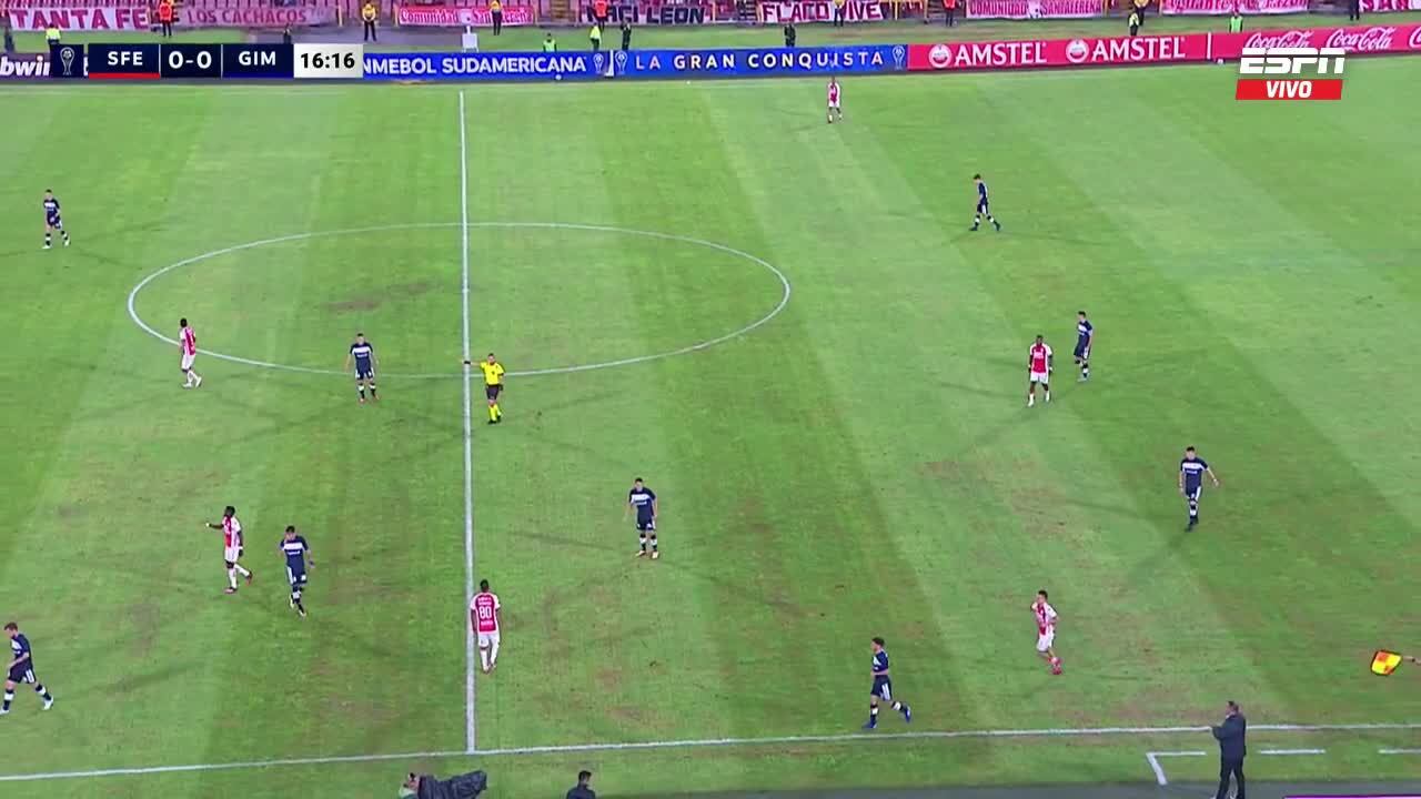 Estado de la grama del Campín para el duelo entre Santa Fe y Gimnasia por Sudamericana.