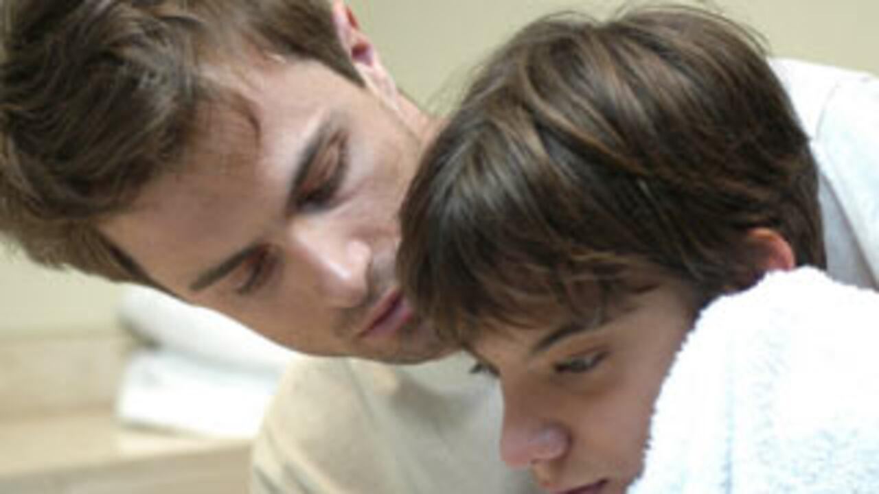 Después de 15 años de no poder verlo a la cara, Gianni (Kim Rossi Stuart) trata de recobrar la relación con su hijo, Paolo (Andrea Rossi), un adolescente que trata de superar sus limitaciones físicas.