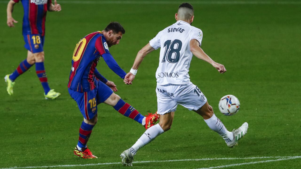 Lionel Messi tiene un nuevo récord en Barcelona. Foto: AP / Joan Monfort